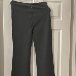 Lou & Grey Stretch Pants